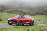 Lamborghini Urus Shiny Black Package 2018 года